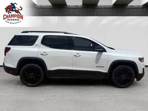 Used 2023 GMC Acadia SLT w/ Elevation Edition FWD image 6