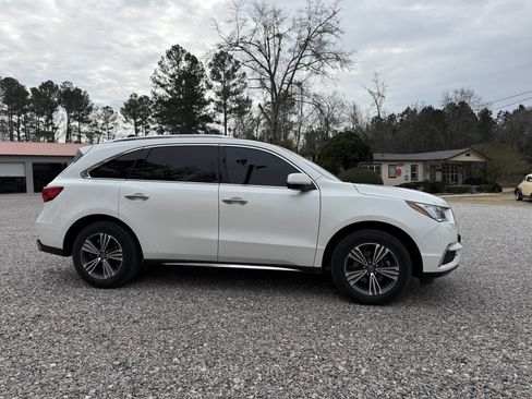 Used 2017 Acura MDX Base 4dr SUV image 2