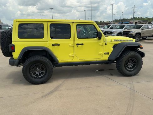 Certified 2022 Jeep Wrangler Unlimited Sport image 2