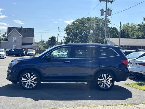 Used 2018 Honda Pilot Touring image 4