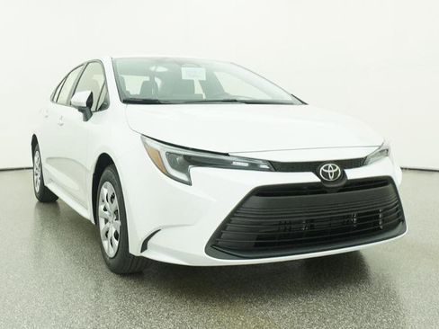 New 2026 Toyota Corolla LE image 28