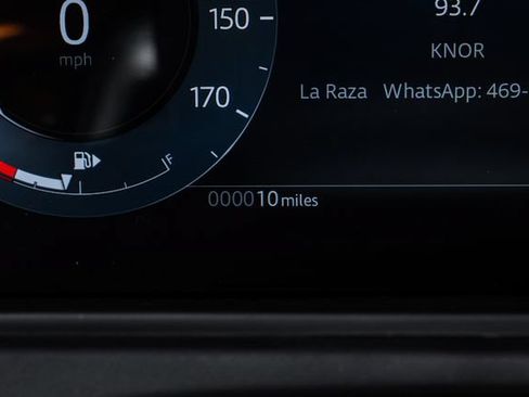 New 2026 Land Rover Range Rover Velar S AWD/4WD image 27