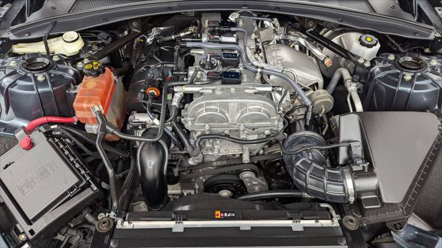 Used 2022 Chevrolet Camaro LS RWD image 26