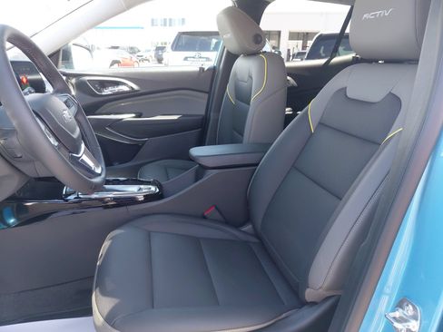 New 2026 Chevrolet Trax ACTIV w/ Driver Confidence Package FWD image 18