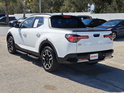 Certified 2025 Hyundai Santa Cruz Limited image 4