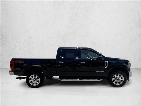 Used 2022 Ford F250 Lariat w/ Lariat Ultimate Package AWD/4WD image 5