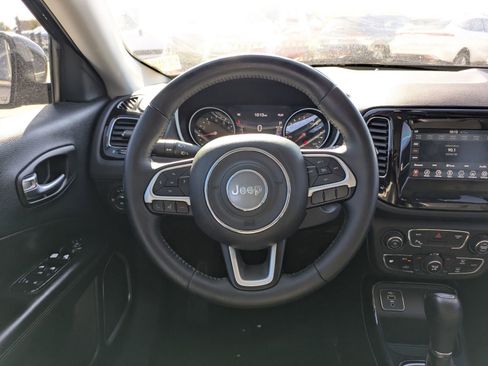 Used 2019 Jeep Compass Altitude image 19