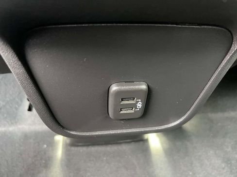 Certified 2024 Chevrolet Equinox LS w/ LS Convenience Package FWD image 13