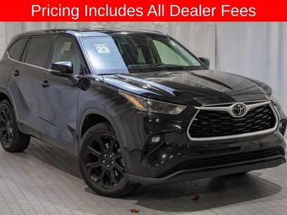 Used 2023 Toyota Highlander LE