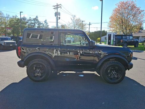 Certified 2024 Ford Bronco Black Diamond AWD/4WD image 4