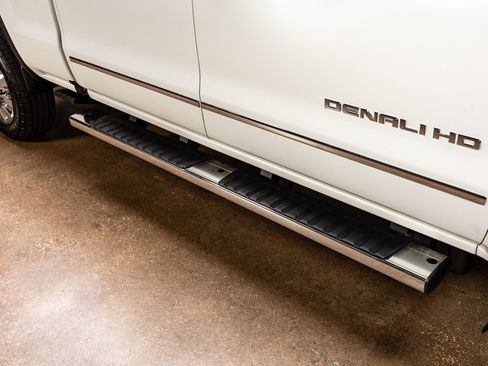 Used 2016 GMC Sierra 2500 Denali w/ Duramax Plus Package image 12