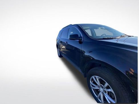 Used 2016 Chevrolet Equinox LT w/ Convenience Package image 12