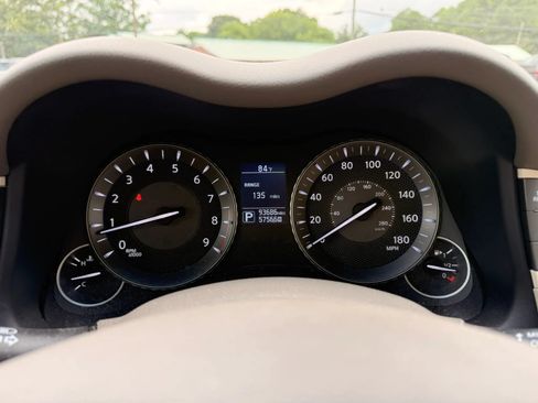 Used 2016 INFINITI Q70 L 3.7 RWD image 20