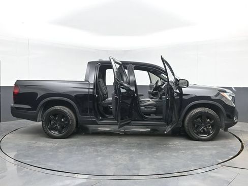 Used 2023 Honda Ridgeline Black Edition image 51