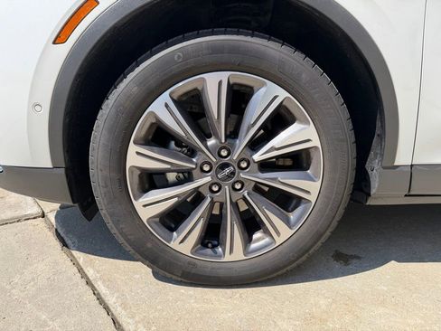 Used 2021 Lincoln Corsair Reserve w/ Equipment Group 201A image 19