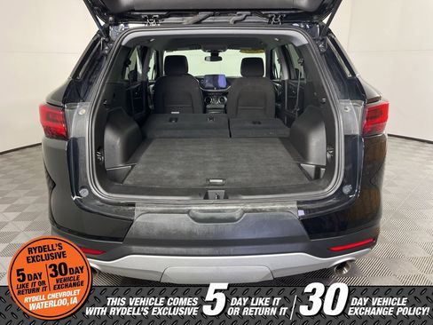Used 2023 Chevrolet Blazer LT w/ Midnight/Sport Edition image 24