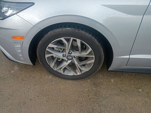 Used 2020 Hyundai Sonata SEL w/ Premium + Sunroof Package FWD image 14