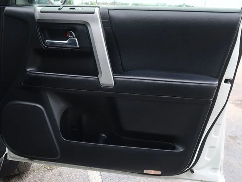 Used 2021 Toyota 4Runner SR5 RWD image 51