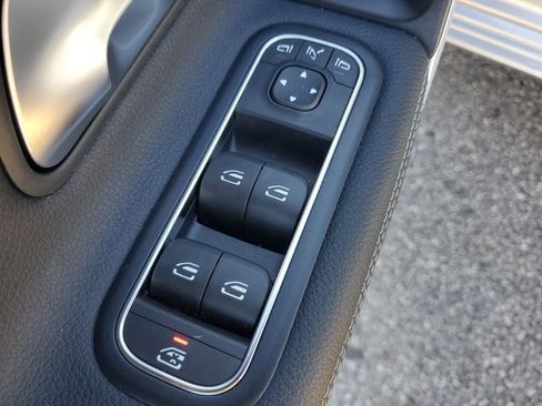 Used 2022 Mercedes-Benz A 220 image 22