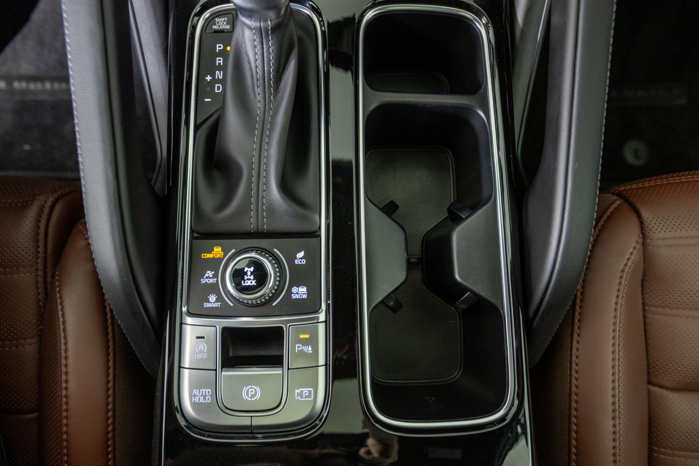 Used 2025 Kia Telluride SX Prestige AWD/4WD image 24