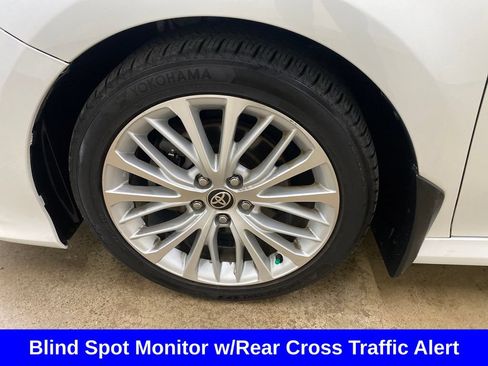 Used 2020 Toyota Camry XLE w/ Driver Assist Package AWD/4WD image 17