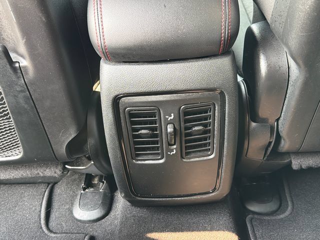 Used 2025 Dodge Durango GT AWD/4WD image 35