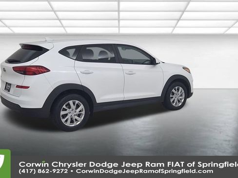 Used 2019 Hyundai Tucson SE image 15