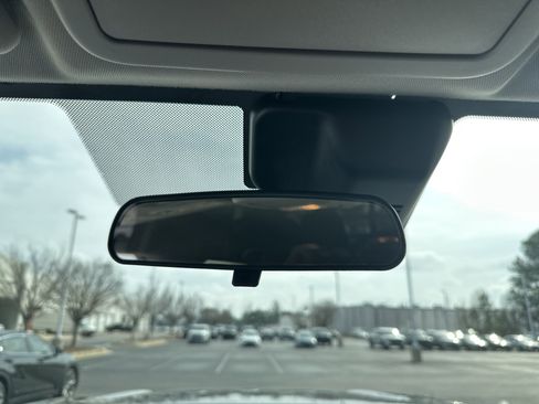 Used 2023 Nissan Frontier SV w/ SV Convenience Package image 27