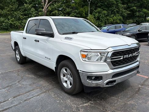Used 2023 RAM 1500 Big Horn w/ Trailer Tow Group AWD/4WD image 4