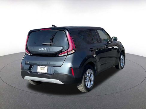 Used 2025 Kia Soul LX w/ LX Technology Package image 14