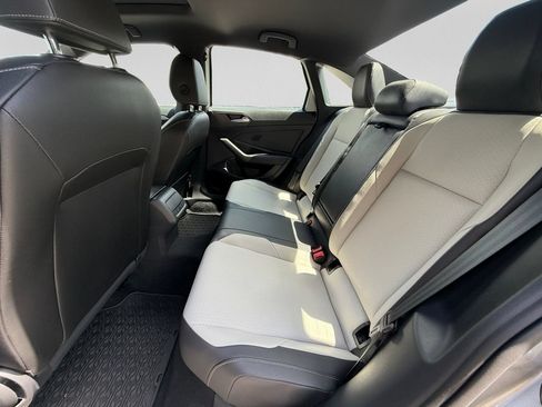 Used 2019 Volkswagen Jetta FWD image 29