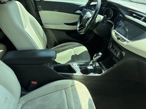 Used 2023 Buick Encore GX Select w/ Safety Package II FWD image 8