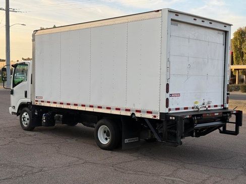 Used 2023 Isuzu NPR RWD image 7