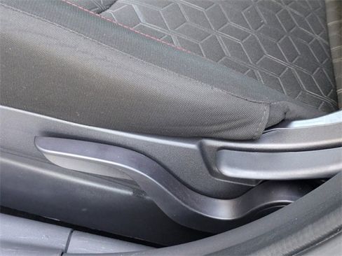 Used 2025 Mitsubishi Outlander Sport LE image 21