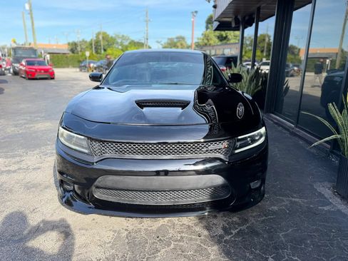 Used 2017 Dodge Charger R/T Scat Pack w/ Dynamics Package RWD image 5