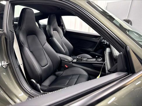 Used 2026 Porsche 911 Carrera S RWD image 30