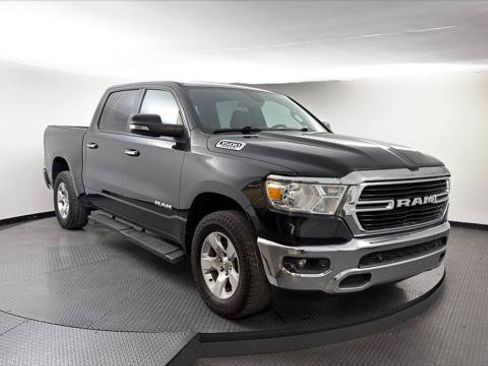 Used 2019 RAM 1500 Big Horn AWD/4WD image 11