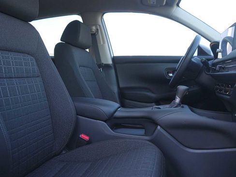 New 2026 Honda HR-V LX image 14