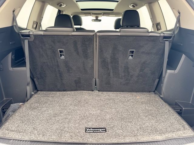 Used 2021 Volkswagen Atlas SEL FWD image 31