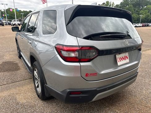 Used 2023 Honda Pilot EX-L image 4