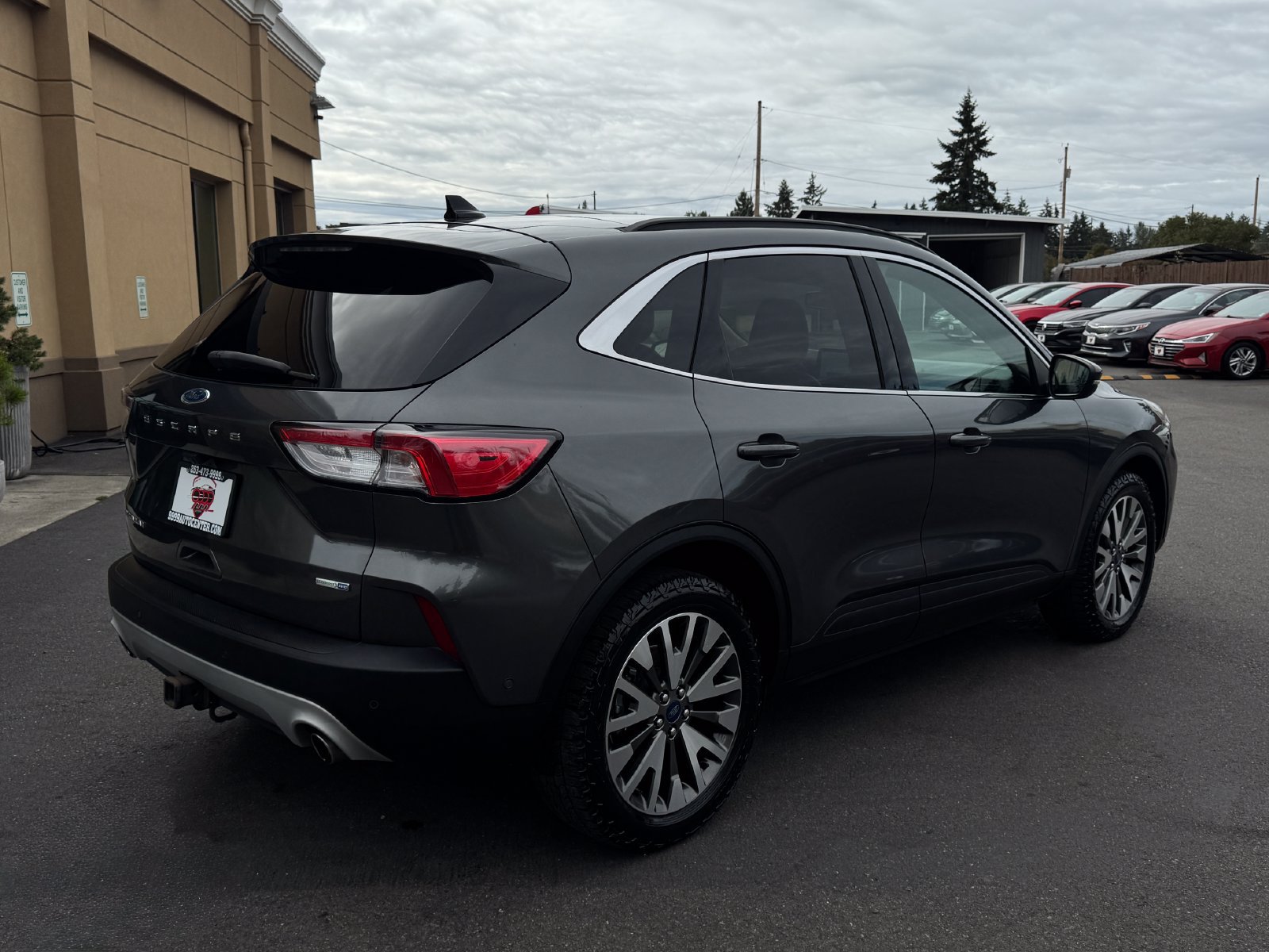Used 2020 Ford Escape Titanium AWD/4WD image 7