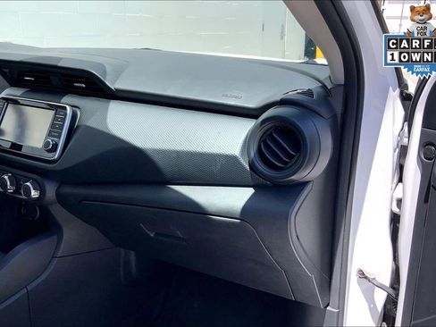 Used 2024 Nissan Kicks S image 15