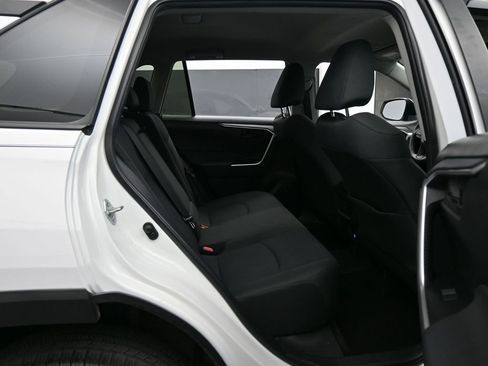 Used 2023 Toyota RAV4 LE image 29
