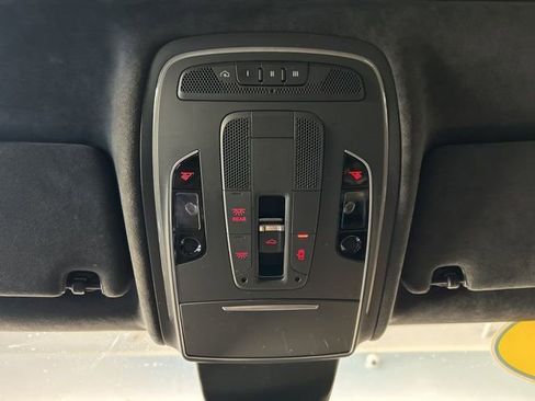 Used 2015 Audi A8 L 4.0T w/ Premium Package image 18