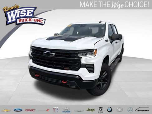 Certified 2022 Chevrolet Silverado 1500 LT Trail Boss w/ Protection Package AWD/4WD image 1