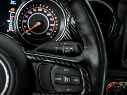 Used 2021 Jeep Gladiator Sport AWD/4WD image 23