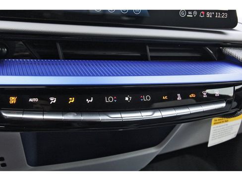 New 2027 Cadillac Optiq Luxury AWD/4WD image 19