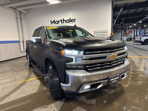Used 2021 Chevrolet Silverado 1500 LTZ w/ LTZ Premium Package image 3