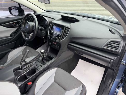 Used 2018 Subaru Crosstrek 2.0i Premium image 19