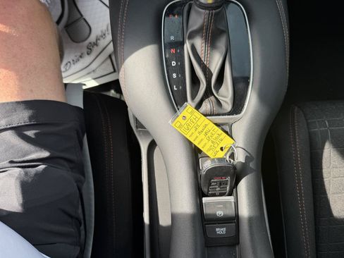 Used 2024 Honda HR-V Sport image 15